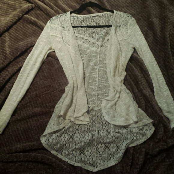 White lace cardigan - Picture 3 of 3